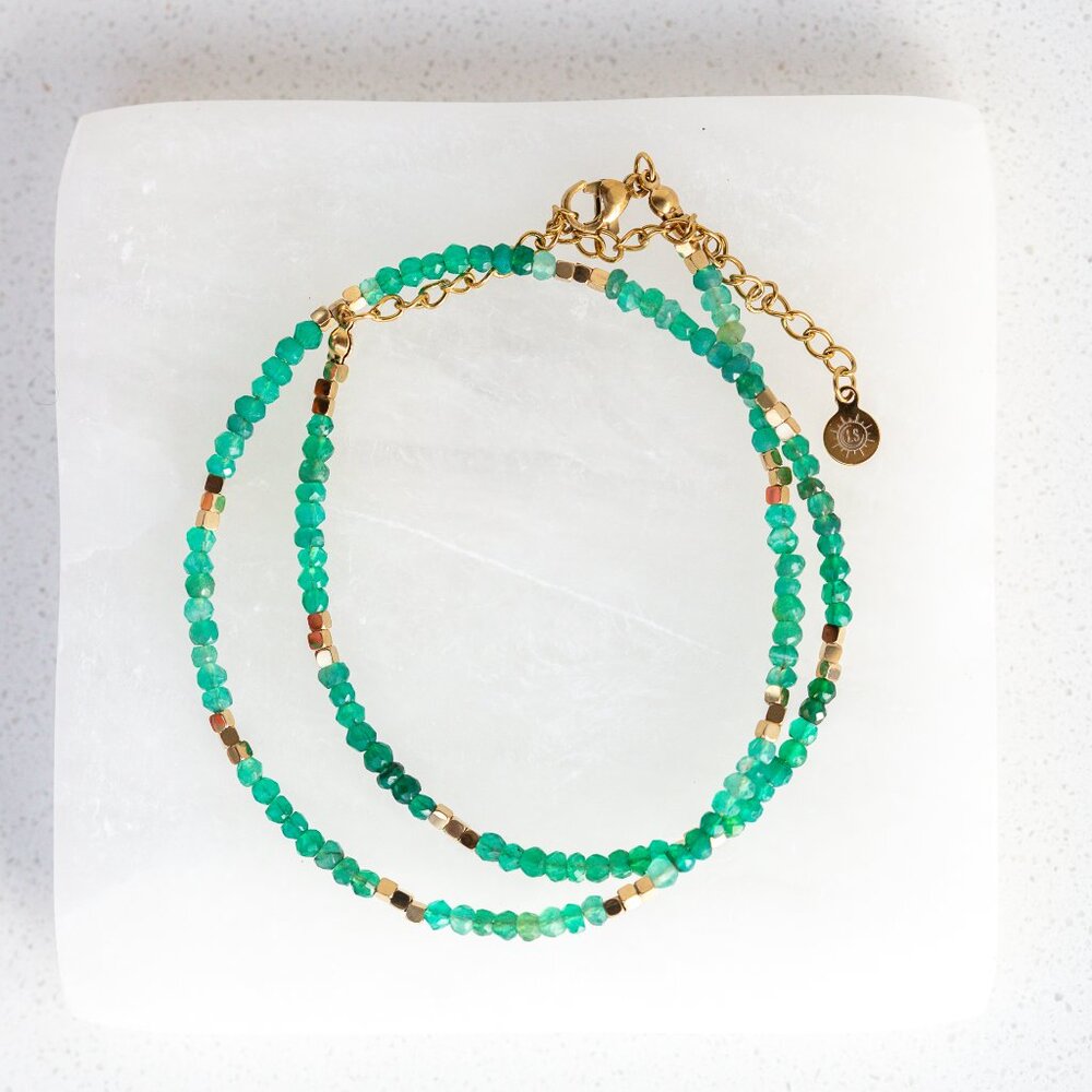 Green Onyx Necklace Dainty Beaded Necklace Waterproof Gold Necklace - Picture 3 of 9
